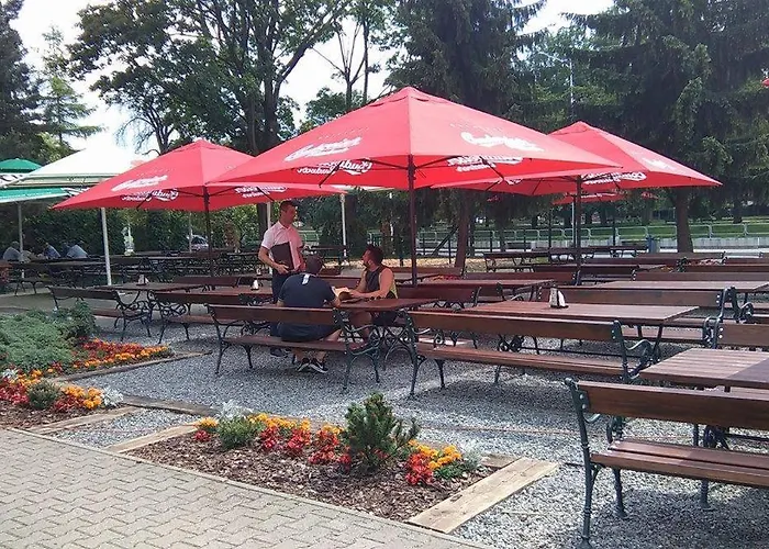 Otel Dworek Cieszynski Cieszyn (Silesia)